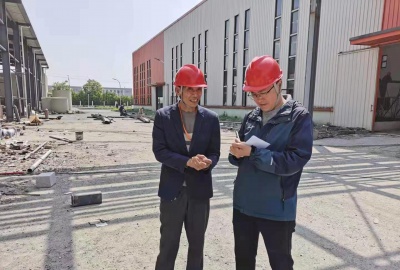 越信環(huán)保工程建設(shè) ——黃小根經(jīng)理主人翁精神的報道